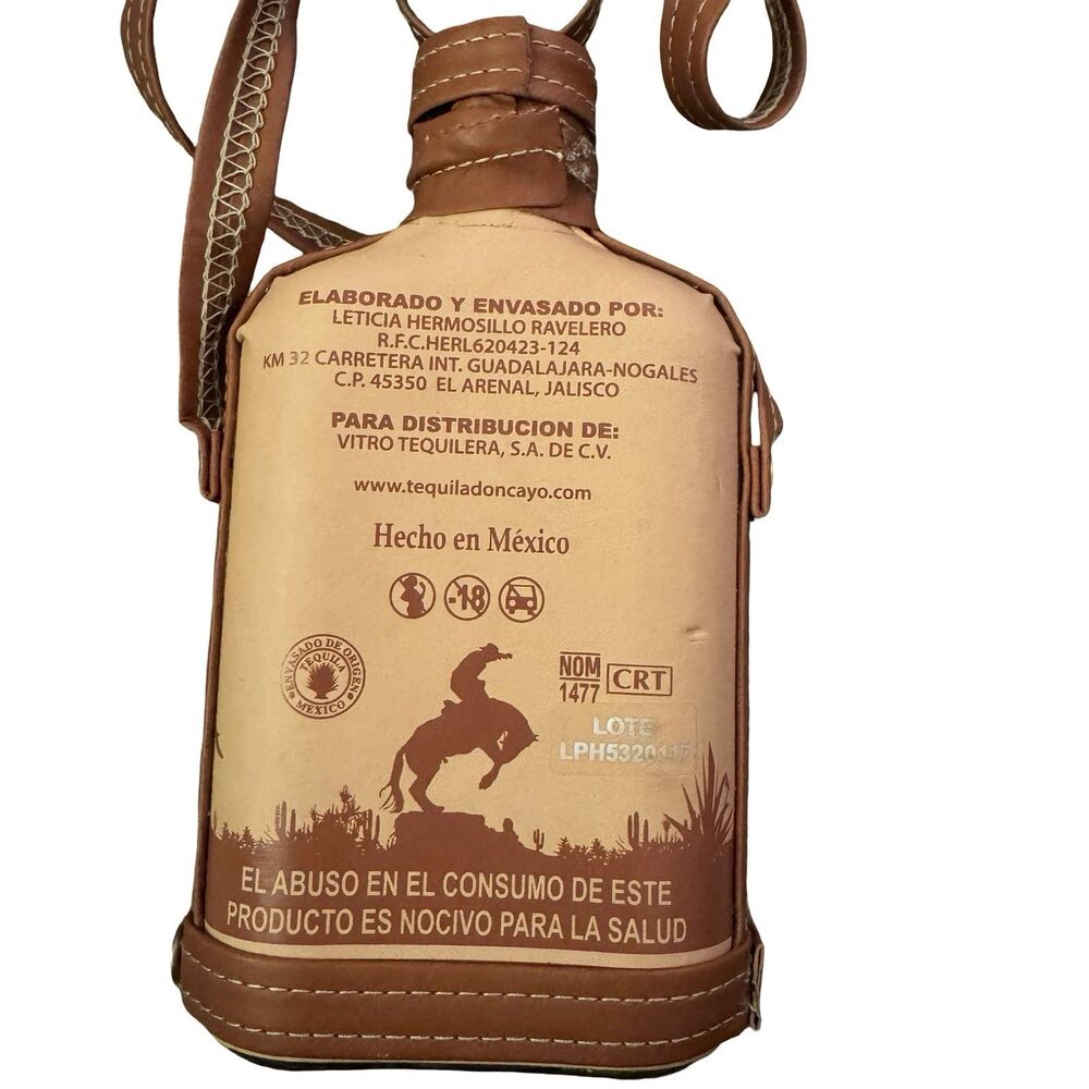 Descarriado Tequila Bottle‎ Empty Leather Flask Strap Brown Collectible 250ml - Picture 5 of 7